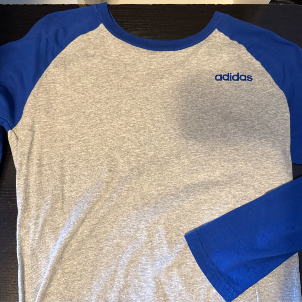 Adidas boys long sleeve tee. Size 14/16